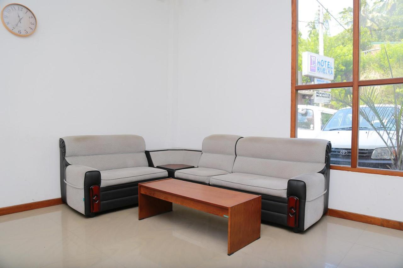 Oyo 278 Hotel Rivelka Kundasale Εξωτερικό φωτογραφία