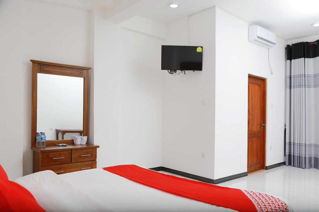 Oyo 278 Hotel Rivelka Kundasale Εξωτερικό φωτογραφία